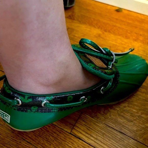 Sperry Women’s Duck Boots in Green - Picture 7 of 10